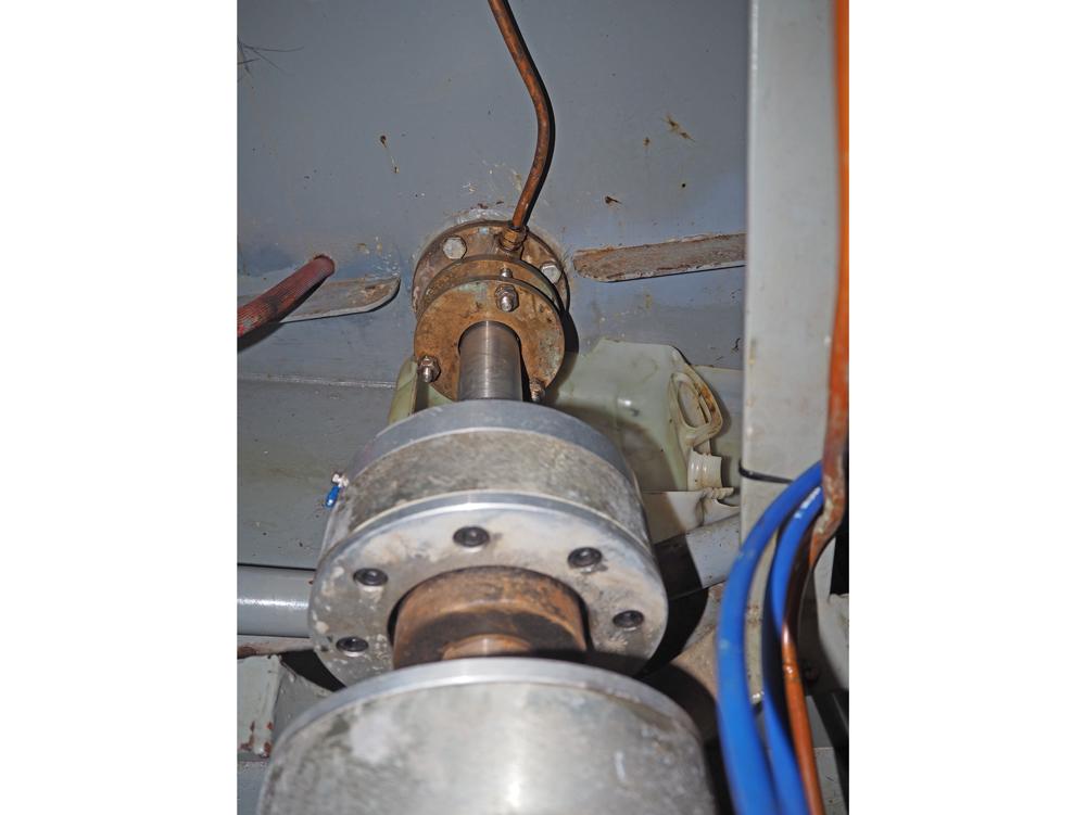  Motor